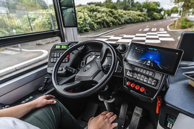 La RATP teste le bus autonome avec voyageurs à bord - La Revue du Digital