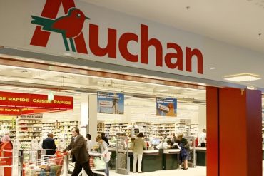 Auchan veut redresser la barre et supprime 2389 postes en France