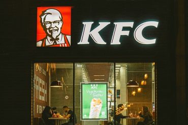 L’enseigne de restauration rapide KFC redécouvre les vertus de la fidélité