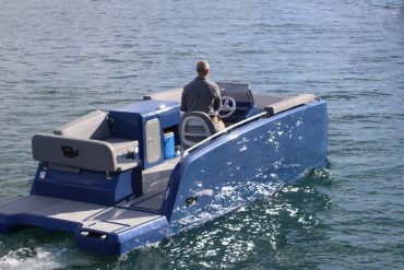 Premier bateau monolithique fonctionnel imprimé en 3D grand format